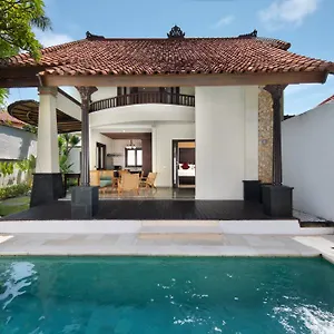  Villa The Club Indonesië